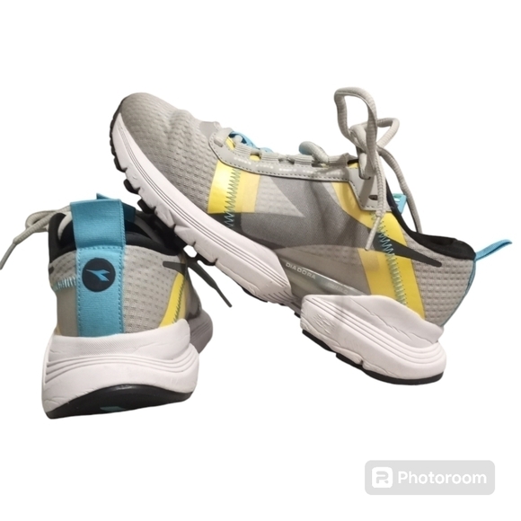 Diadora Shoes - Diadora Women's Mythos Elite TRX 2 Running Shoe Size 6